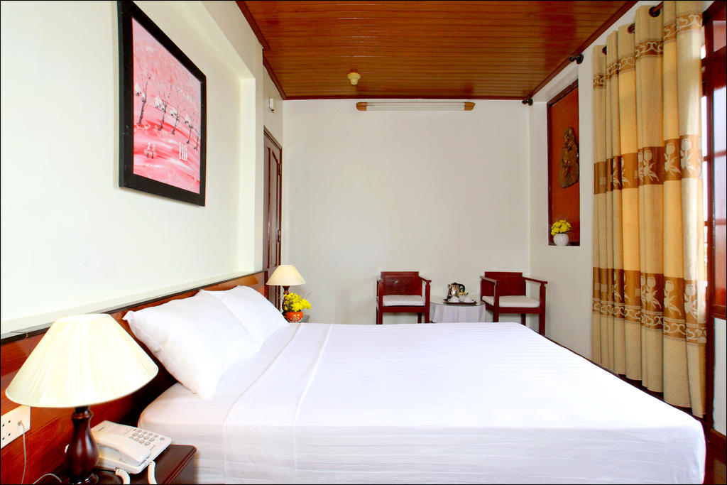 Nhi Trung Hotel Hoi An Oda fotoğraf